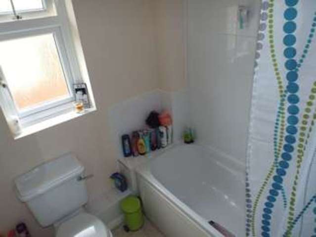  Image of 2 Bedroom Property to rent at Webb Close Pewsham Chippenham, SN15 3XF