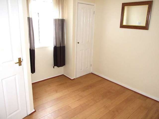  Image of 3 Bedroom Detached to rent at Weymouth, DT4 9AU
