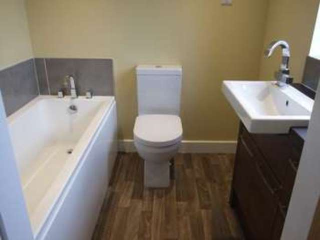  Image of 5 Bedroom Semi-Detached to rent at Wishbone Lane  Mountsorrel, LE12 7AY