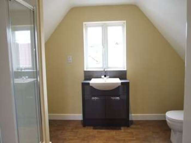  Image of 5 Bedroom Semi-Detached to rent at Wishbone Lane  Mountsorrel, LE12 7AY