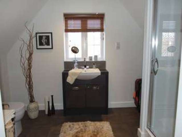  Image of 5 Bedroom Semi-Detached to rent at Wishbone Lane  Mountsorrel, LE12 7AY