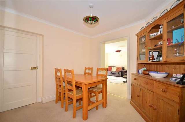  Image of 3 Bedroom Detached for sale at Shalfleet Newport Newport, PO30 4LZ