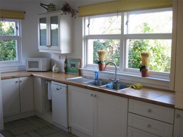  Image of 4 Bedroom Detached to rent at Lanark South Lanarkshire South Lanarkshire, ML11 8SR