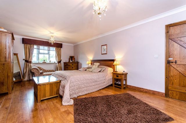  Image of 4 Bedroom Detached for sale at Wragby Road Bardney Bardney, LN3 5XE