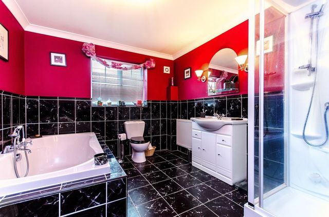  Image of 4 Bedroom Detached for sale at Wragby Road Bardney Bardney, LN3 5XE