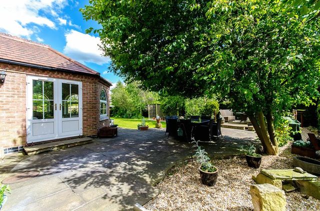  Image of 4 Bedroom Detached for sale at Wragby Road Bardney Bardney, LN3 5XE