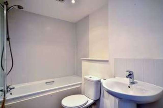  Image of 2 Bedroom Flat to rent at Paddington W2 1HG Paddington, W2 1HG