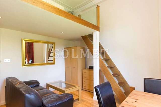  Image of 1 Bedroom Flat Share to rent at Buckland Crescent  Swiss Cottage, NW3 5DH