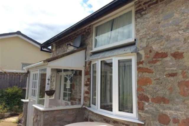  Image of 3 Bedroom Detached to rent at Brixham, TQ5 8RF