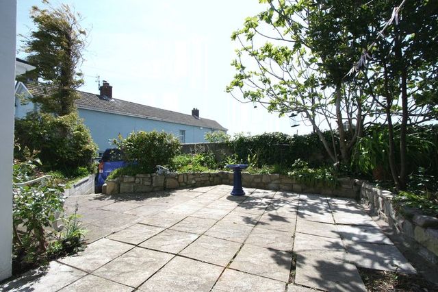  Image of 2 Bedroom Semi-Detached for sale at 2 Methodist Lane  LLANTWIT MAJOR, CF61 1RH