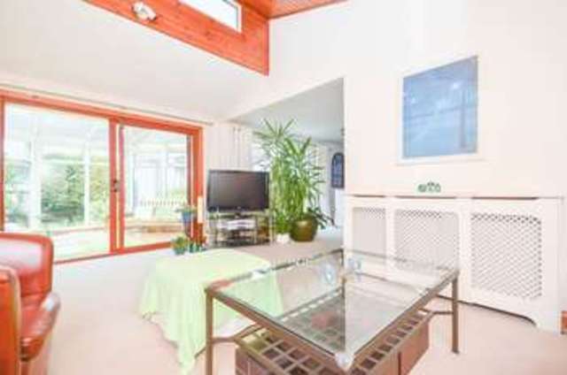  Image of 3 Bedroom Detached for sale at Craigs Road Corstorphine Edinburgh, EH12 8EW