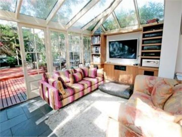  Image of 2 Bedroom Ground Flat for sale at Stamford Brook Road Chiswick London, W6 0XH
