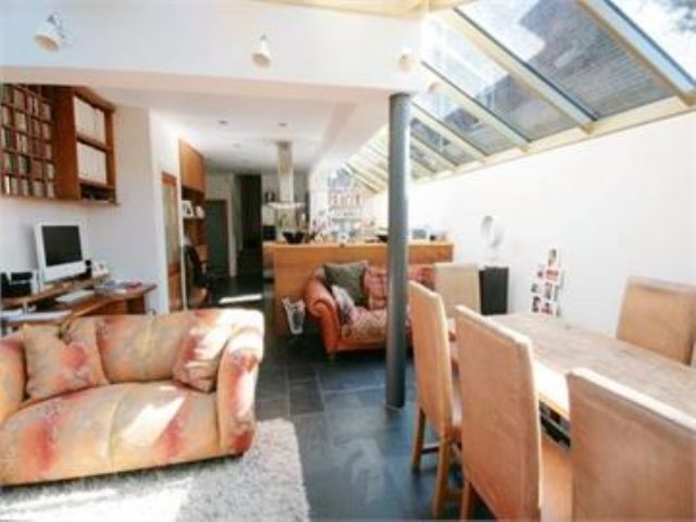  Image of 2 Bedroom Ground Flat for sale at Stamford Brook Road Chiswick London, W6 0XH