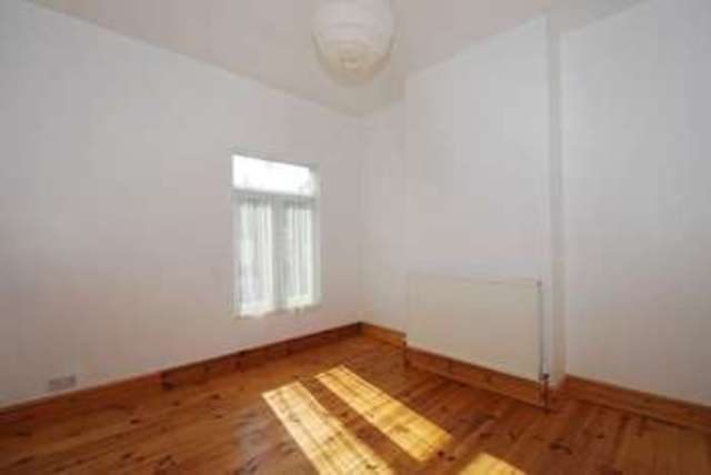  Image of 2 Bedroom Terraced for sale at Albany Road  Coventry, CV5 6NG
