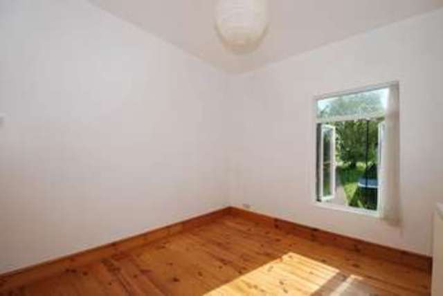  Image of 2 Bedroom Terraced for sale at Albany Road  Coventry, CV5 6NG