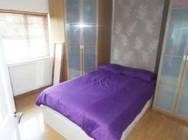  Image of 3 Bedroom Semi-Detached for sale at Great Barr Birmingham Queslett, B44 8NB