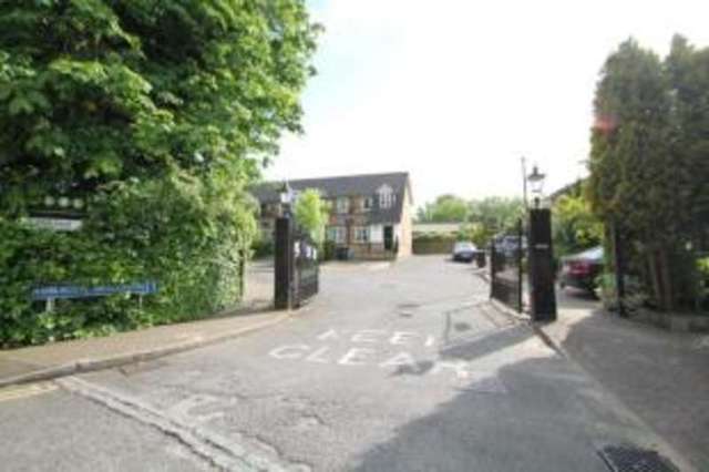  Image of 2 Bedroom Terraced for sale at London  Grove Park, SE12 9TA