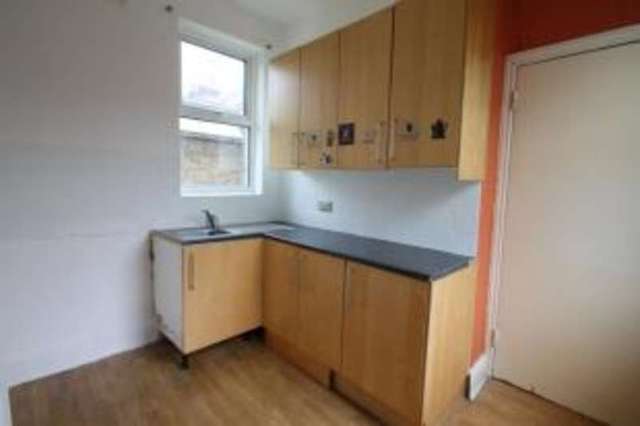  Image of Flat for sale at Streatham  Streatham, SW16 6AD