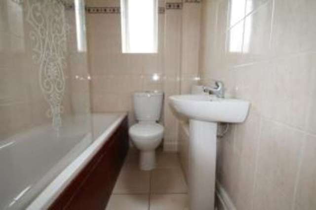  Image of Flat for sale at Streatham  Streatham, SW16 6AD