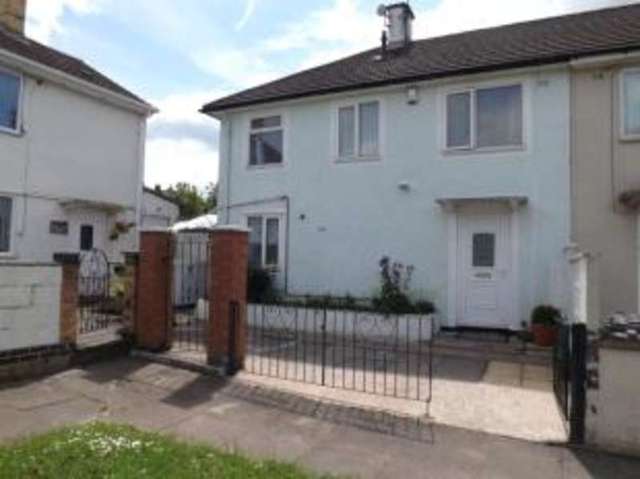  Image of 3 Bedroom Semi-Detached for sale at Leicester Leicestershire Humberstone, LE5 1HG