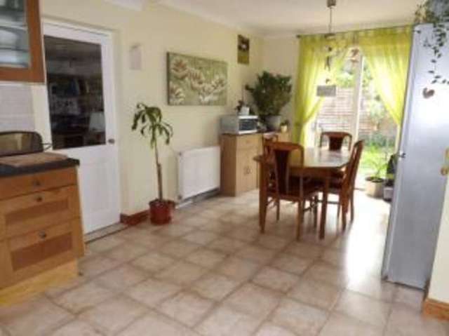  Image of 3 Bedroom Semi-Detached for sale at Leicester Leicestershire Humberstone, LE5 1HG