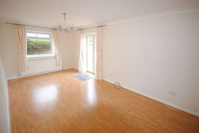 Image of 4 Bedroom Detached for sale at Dawlish, EX7 9ED
