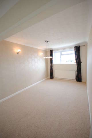  Image of 4 Bedroom Detached for sale at Dawlish, EX7 9ED