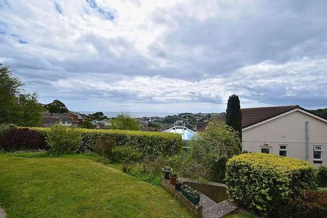  Image of 4 Bedroom Detached for sale at Dawlish, EX7 9ED