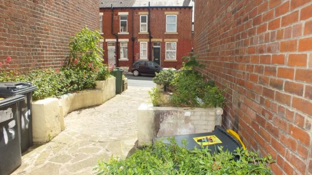  Image of 2 Bedroom Terraced for sale at Autumn Street  Leeds, LS6 1RH