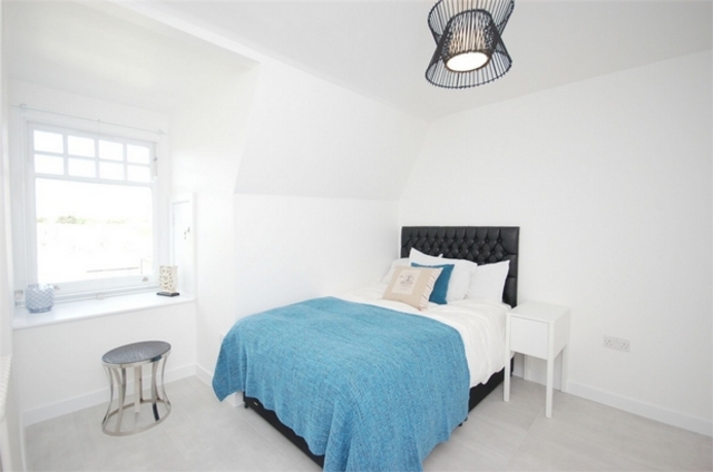  Image of 3 Bedroom Flat to rent at 6 High Street Harlesden Harlesden, NW10 4LT