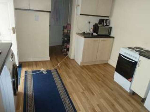  Image of 1 Bedroom Property to rent at Bearwood Road  Smethwick, B66 4ES