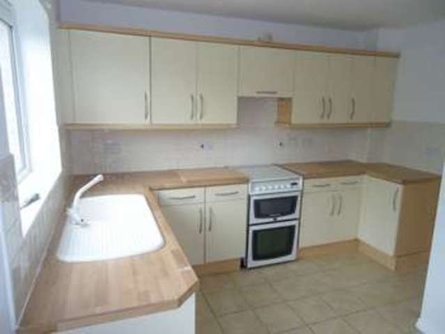  Image of 3 Bedroom Terraced to rent at Bethel Grove  Liverpool, L17 2BJ