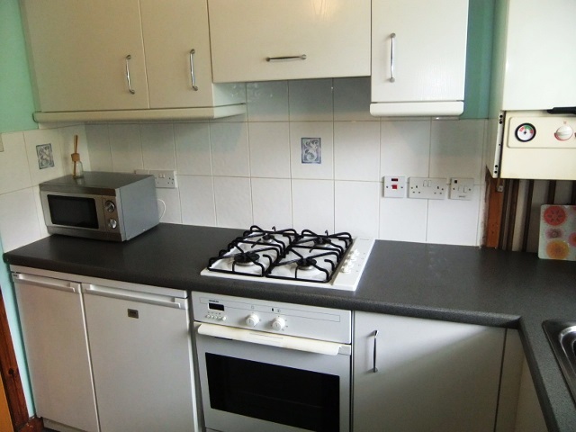  Image of 2 Bedroom Flat to rent at Dunfermline Fife Fife, KY11 3AD