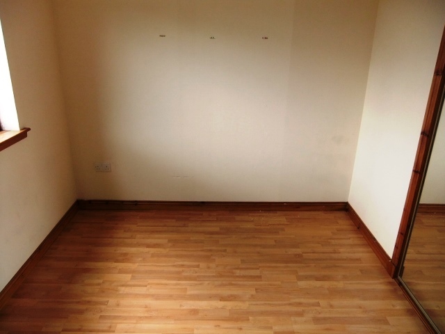  Image of 2 Bedroom Flat to rent at Dunfermline Fife Fife, KY11 3AD