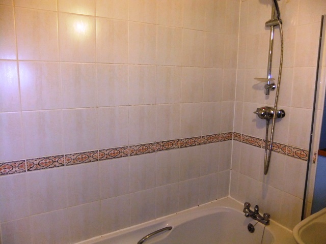  Image of 2 Bedroom Flat to rent at Dunfermline Fife Fife, KY11 3AD