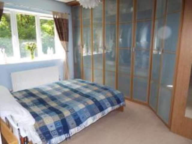  Image of 2 Bedroom Maisonette for sale at Bramley Tadley Bramley, RG26 5GA