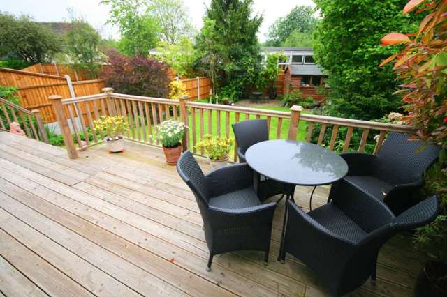  Image of 3 Bedroom Detached for sale at Brook Road  Brentwood, CM14 4PT