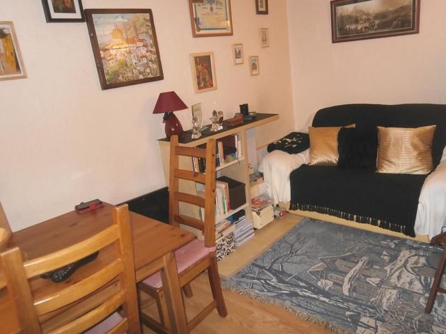  Image of 1 Bedroom Flat to rent at Tollcross Edinburgh Edinburgh, EH3 9JH