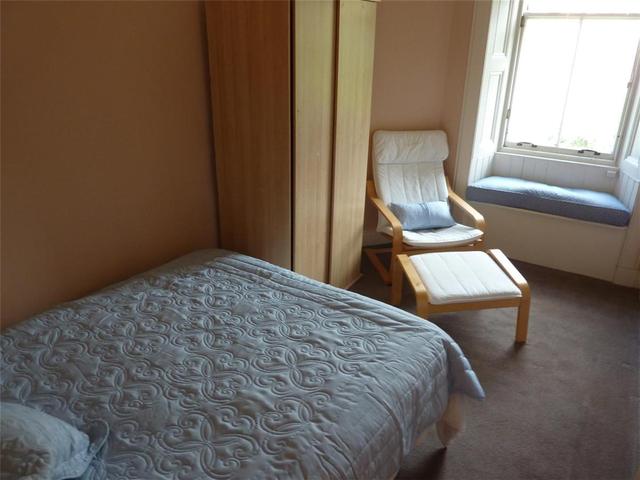  Image of 2 Bedroom Flat to rent at City Centre Edinburgh Edinburgh, EH10 4EP