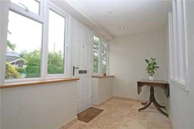  Image of 4 Bedroom Detached for sale at Addlestone Surrey Addlestone, KT15 1PW