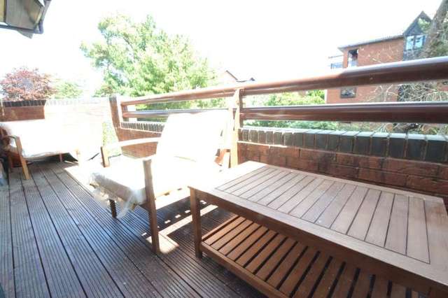  Image of 3 Bedroom Flat for sale at 1 The Esplanade Canford Cliffs Poole, BH13 7HZ