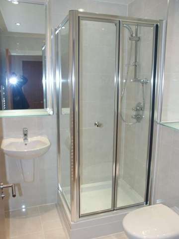  Image of 2 Bedroom Flat to rent at Southampton Hampshire, SO14 3JB