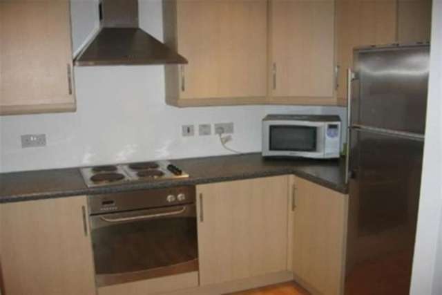  Image of 2 Bedroom Flat to rent at Sheffield, S3 8GF