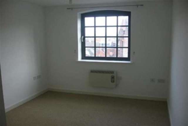  Image of 2 Bedroom Flat to rent at Sheffield, S3 8GF