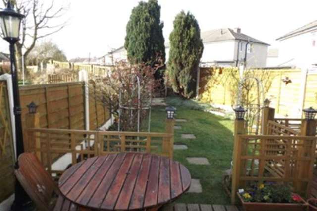  Image of 3 Bedroom Detached to rent at Nelson, BB9 8SJ