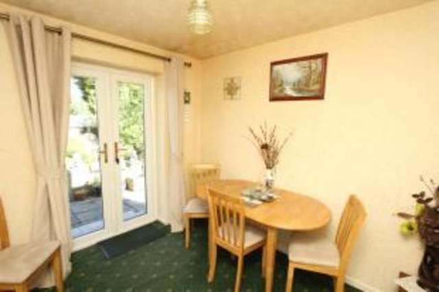  Image of 2 Bedroom Bungalow for sale at Eckington Sheffield Eckington, S21 4HR