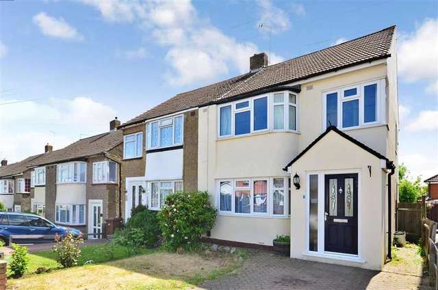  Image of 3 Bedroom Semi-Detached for sale at Frindsbury Rochester Rochester, ME2 4PT