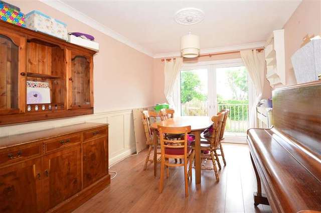  Image of 3 Bedroom Semi-Detached for sale at Frindsbury Rochester Rochester, ME2 4PT