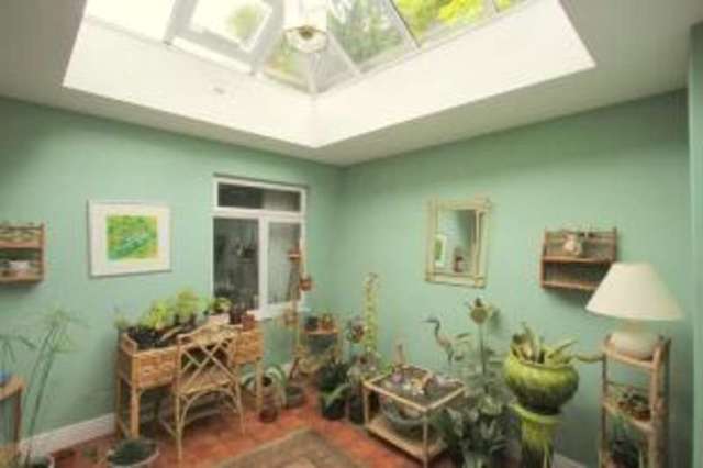 Image of 4 Bedroom Detached for sale at Dartmouth Devon Dartmouth, TQ6 9QT