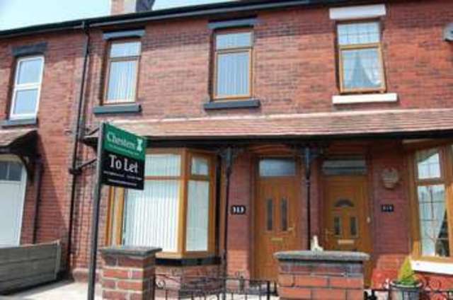  Image of 3 Bedroom Terraced to rent at Eaves Lane  Chorley, PR6 0DR